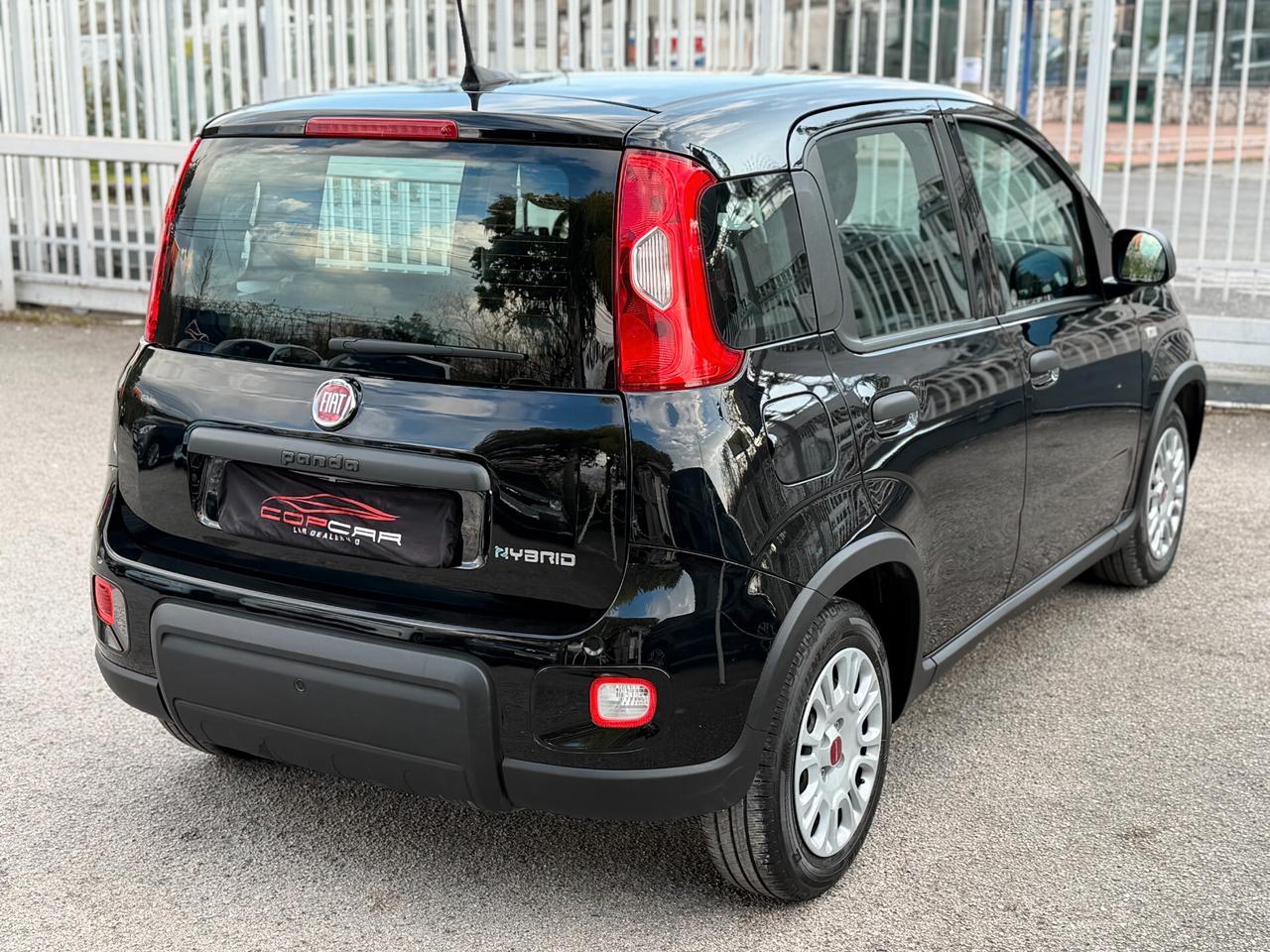 Fiat Panda 1.0 FireFly S&S Hybrid Pandina 2024