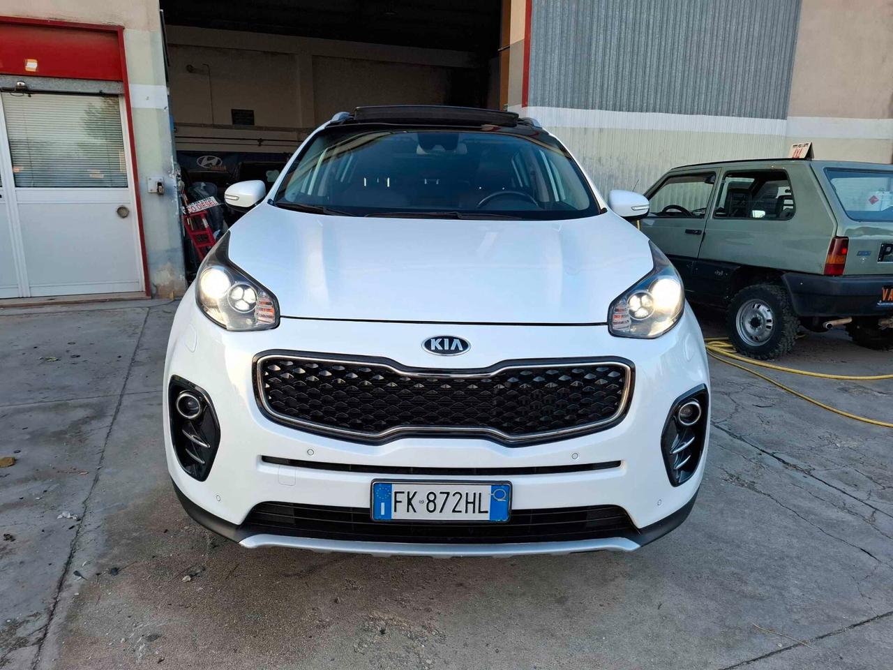 Kia Sportage 1.7 CRDI 141 CV TETTO APRIBILE - 2017