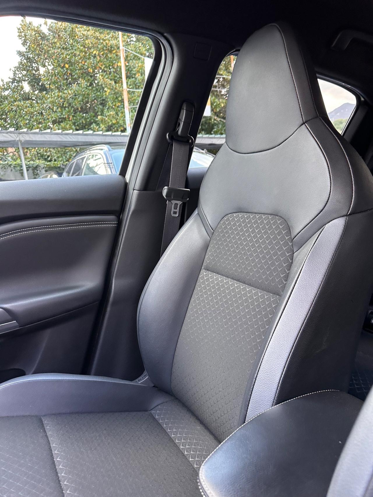Nissan Juke 1.0 DIG-T 114 CV N-Design