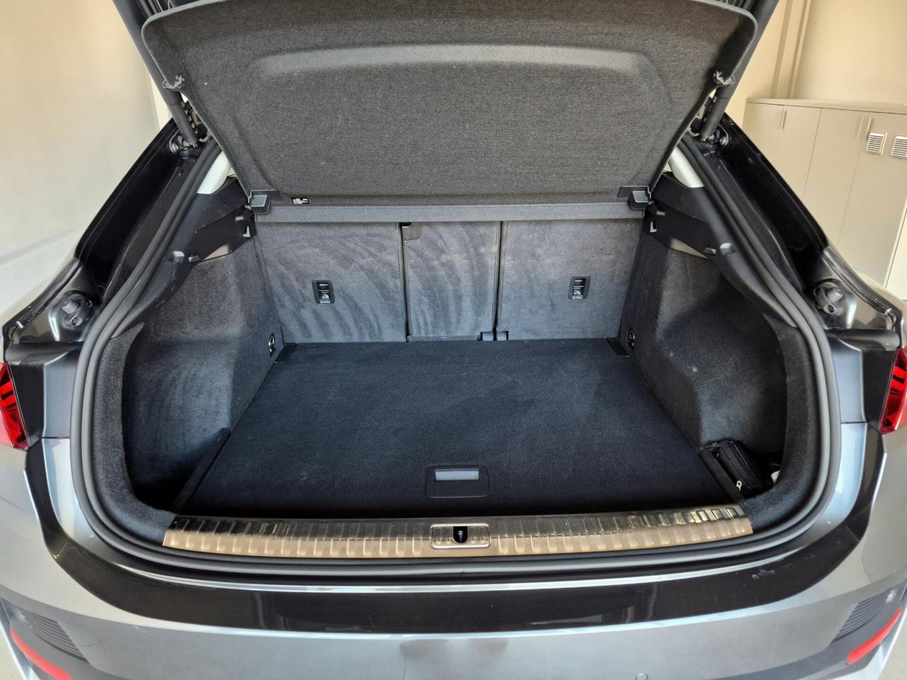 Audi Q3 SPORTBACK 35 TDI QUATTRO S TRONIC S LINE LED NAVI APPLE CARPLAY / ANDROID AUTO