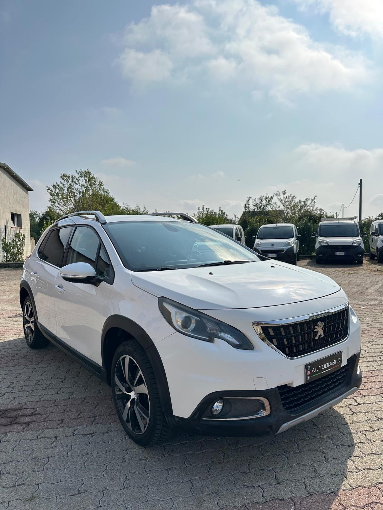Peugeot 2008 PureTech 82 Allure