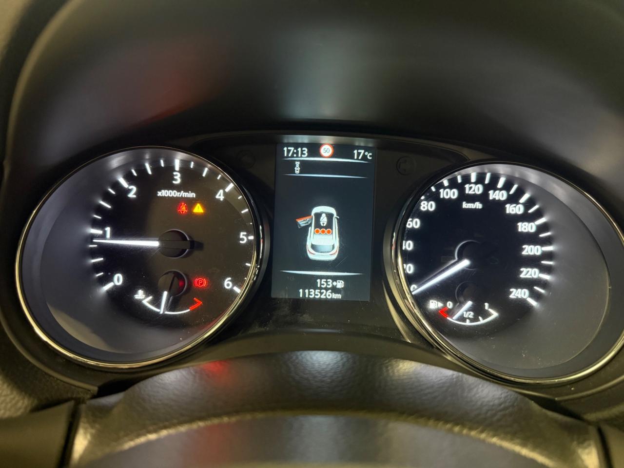 Nissan Qashqai 1.6 dCi 2WD Visia 131CV Manuale