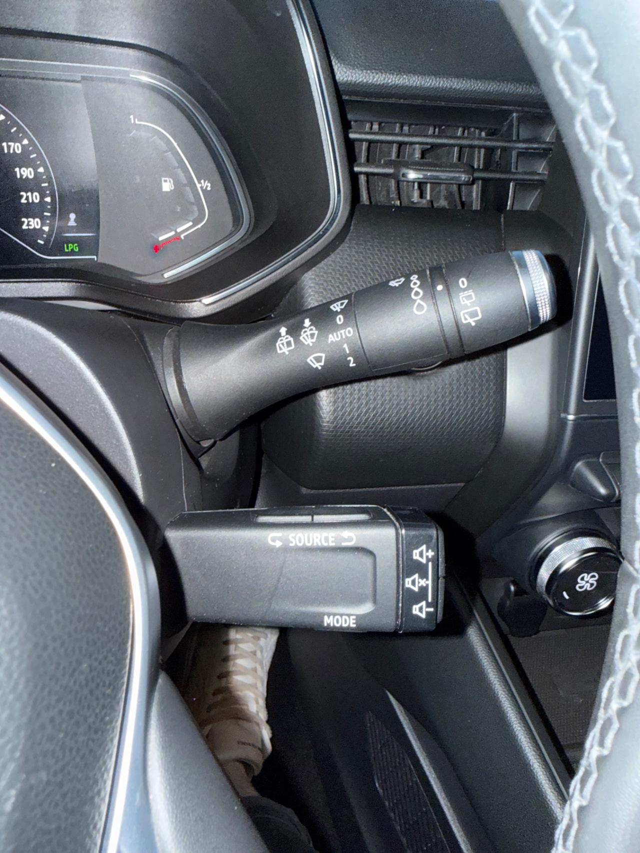 Renault Clio TCe 100 CV GPL 5 porte Intens full full optional