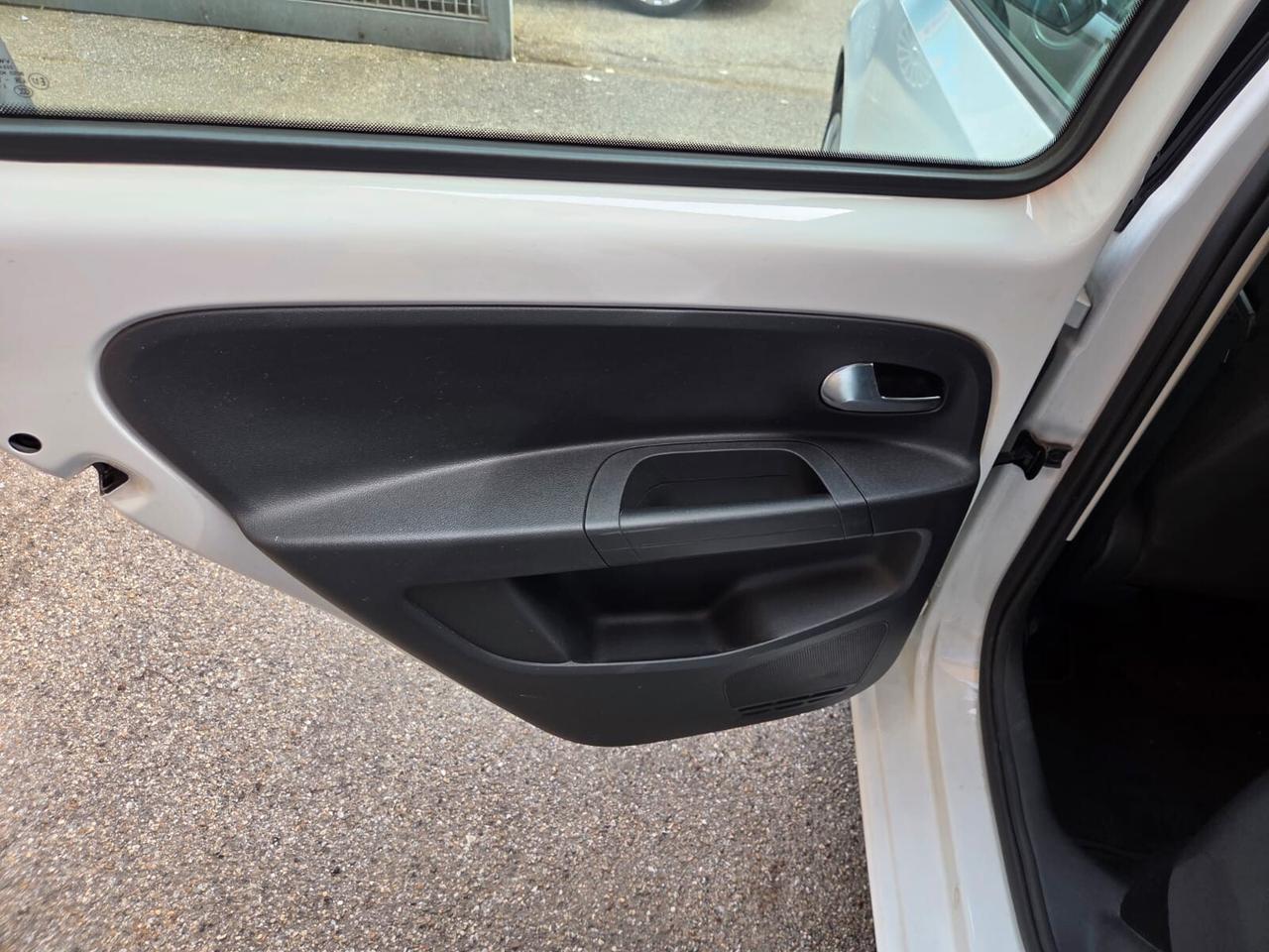 Volkswagen up! 1.0 5p. eco high up! unica proprietaria neo patentati
