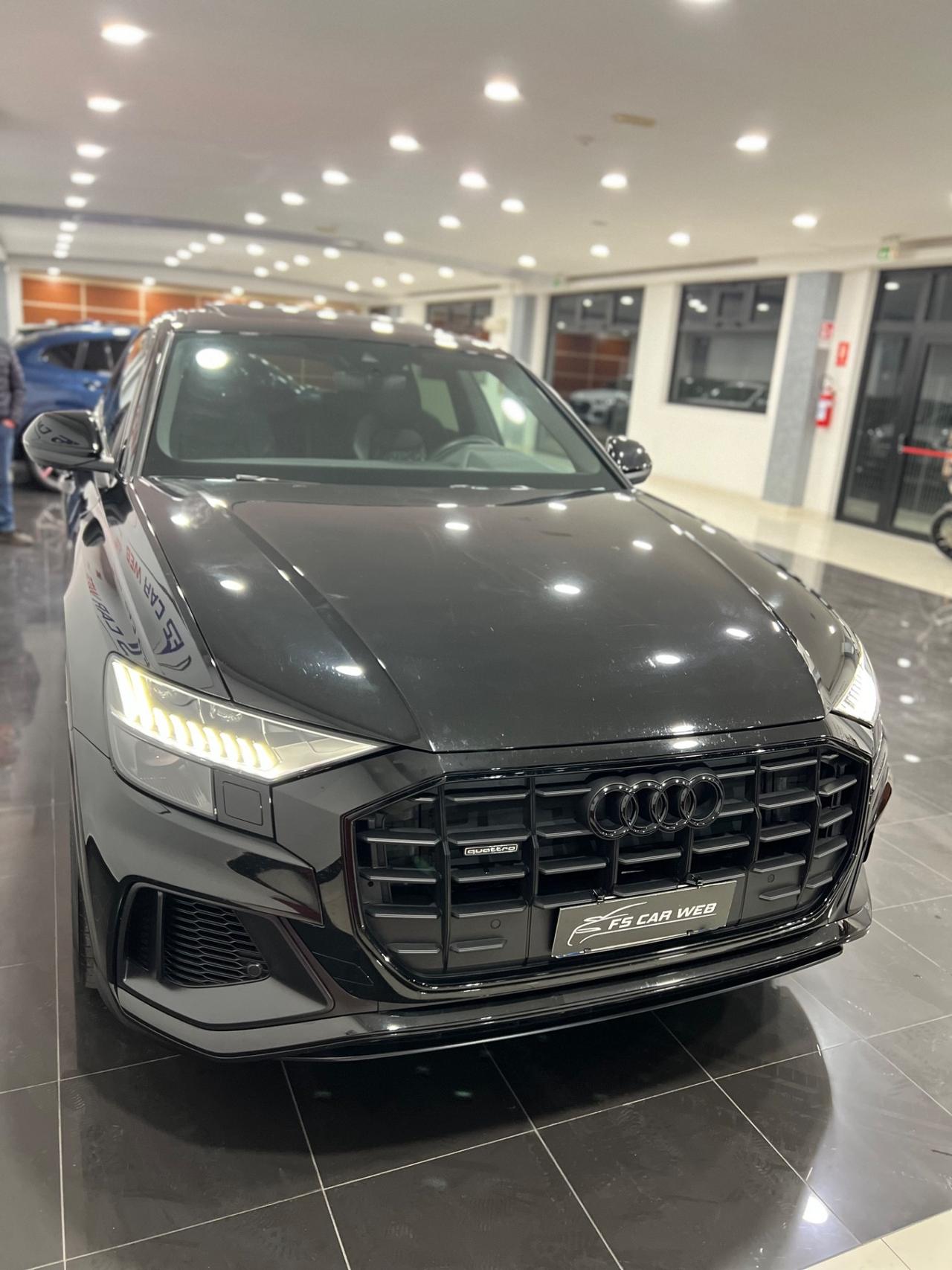 Audi Q8 3.0 mhev Quattro Sport SLine 286 cv