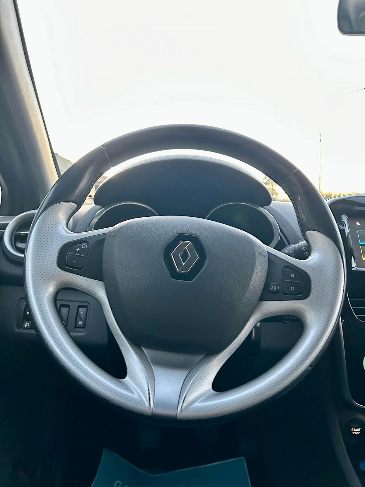 Renault Clio dCi 8V 75 CV Start&Stop 5 porte Energy Duel - ok neop.