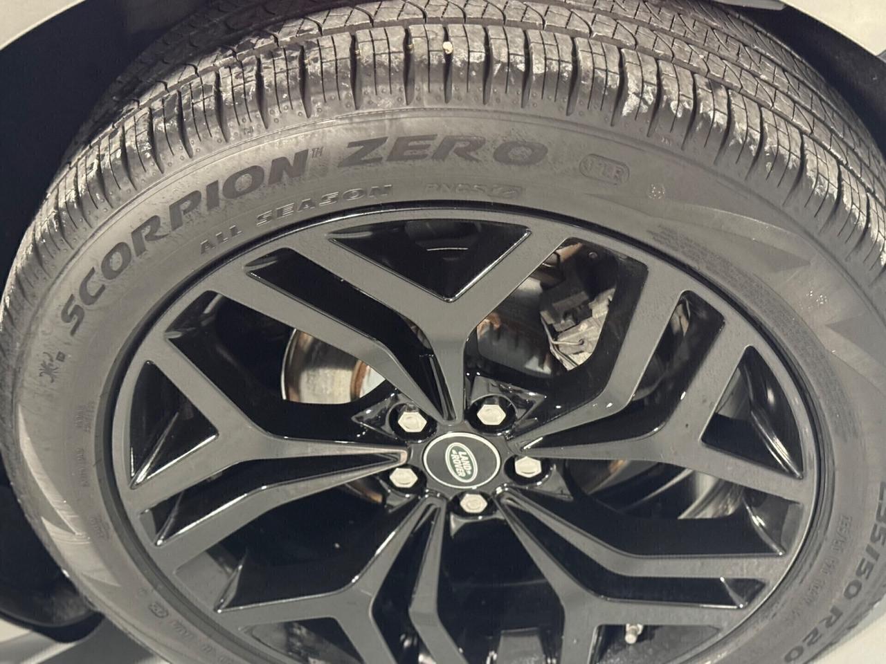 Land Rover Range Evoque 2.0D I4 AWD R-Dynamic