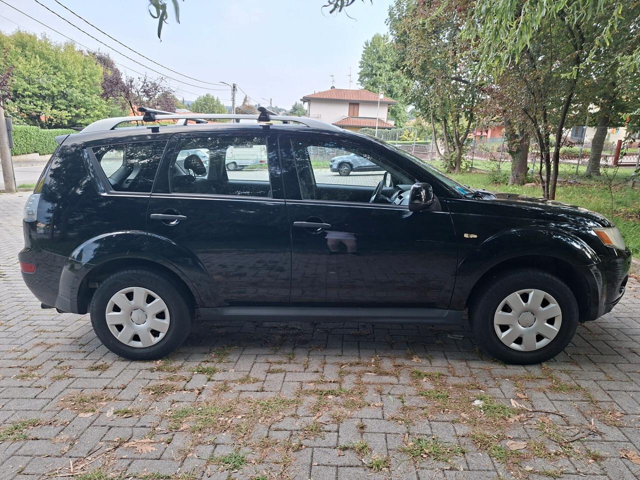 Mitsubishi Outlander 2.0 DI-D Invite DPF