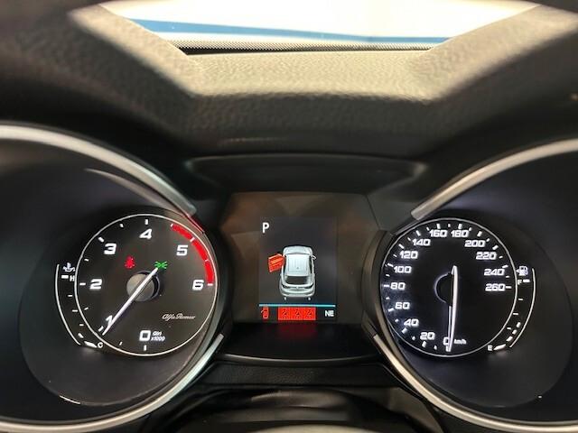 Alfa Romeo Stelvio 2.2 Turbodiesel 190 CV AT8 Q4 Business