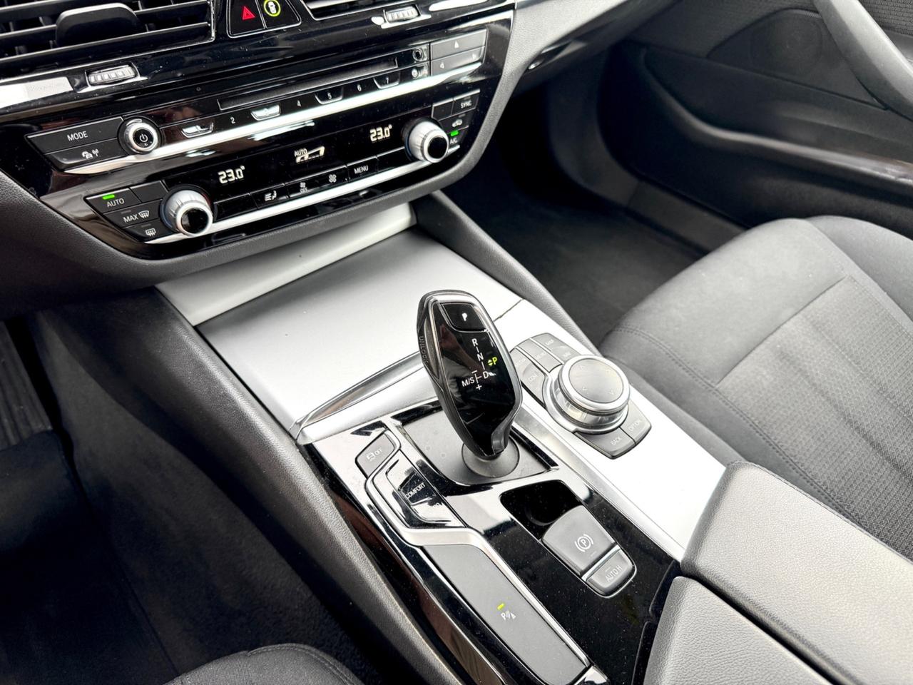 Bmw 520 520d xDrive Touring Business