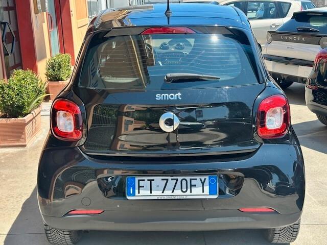 Smart ForFour 70 1.0 twinamic Passion 33.000KM