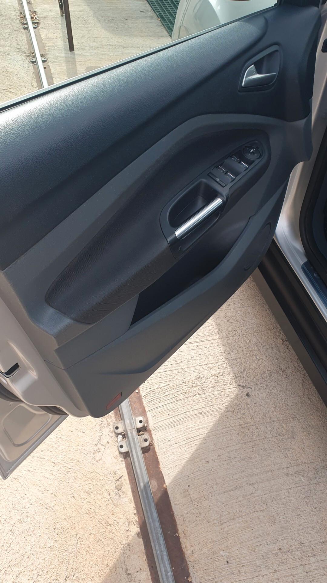 Ford C-Max 1.6 TDCi 115CV Titanium
