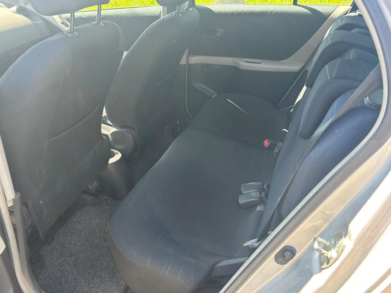 Toyota Yaris 1.0 5 porte Sol