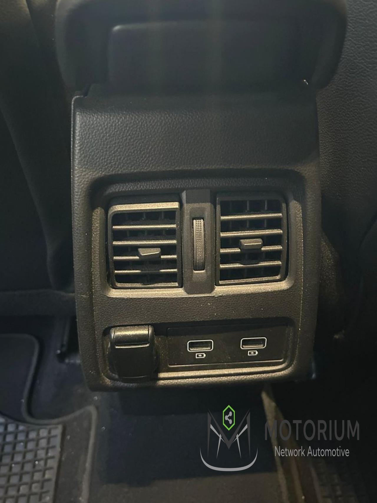 Renault Captur Plug-in Intens- NEOPATENTATI- TUTTO INCLUSO