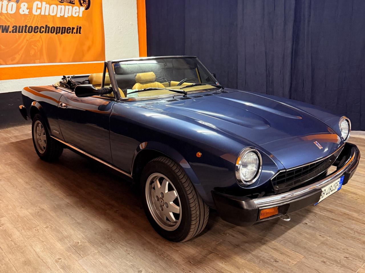 PAZZESCA FIAT 124 SPIDER EUROPA PININFARINA ISCRITTA ASI COME DA VETRINA.