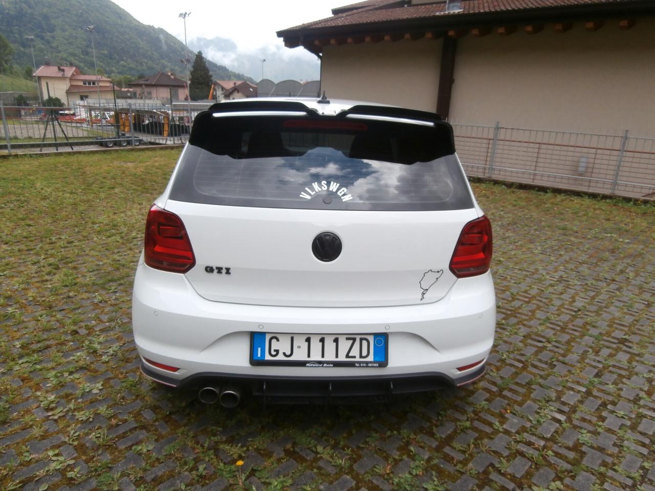 Volkswagen Polo GTI 1.8 5p. DSG 300CV
