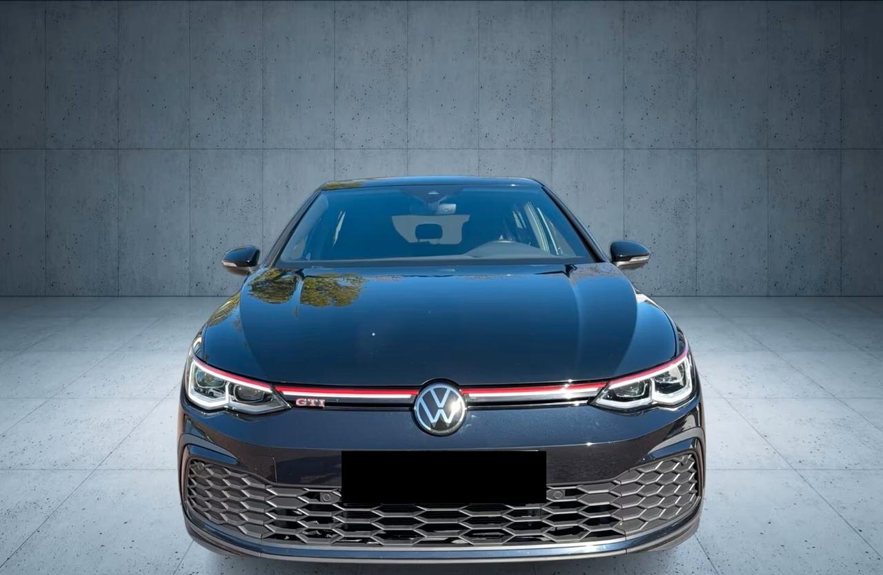 Volkswagen Golf GTI 2.0 TSI DSG