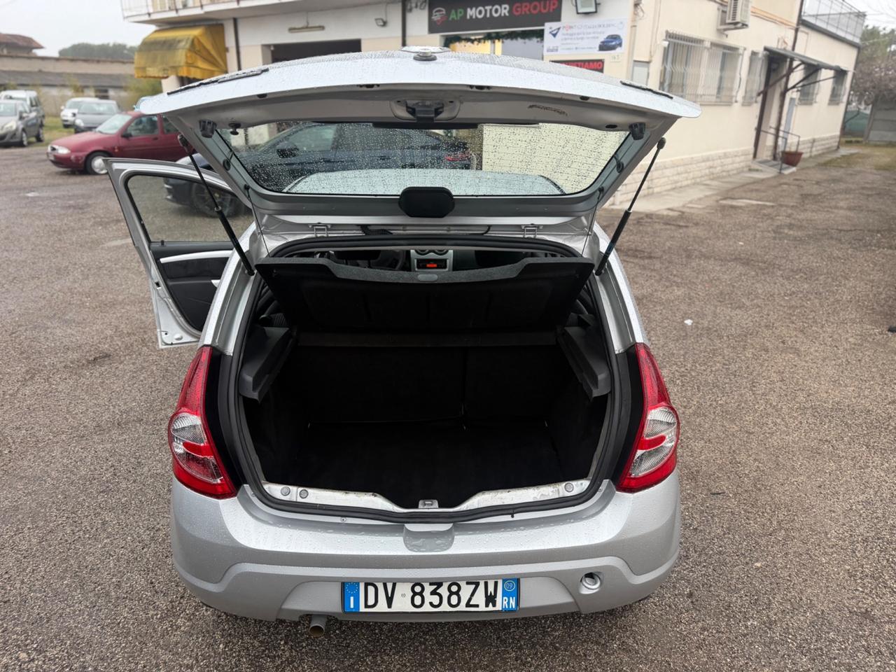 Dacia Sandero 1.4 8V GPL Ambiance