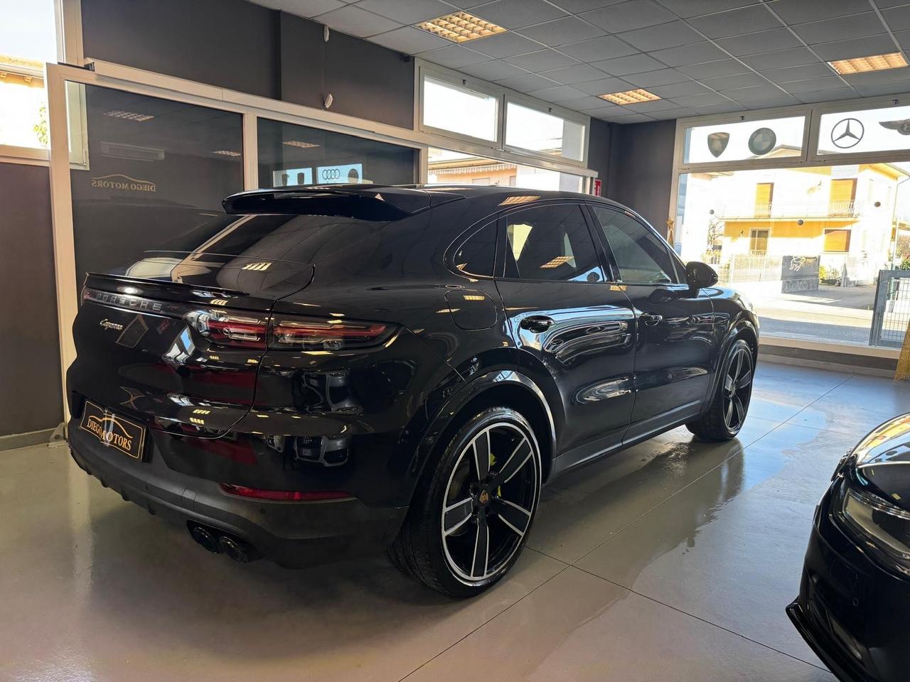 Porsche Cayenne Coupé 3.0 V6 E-Hybrid