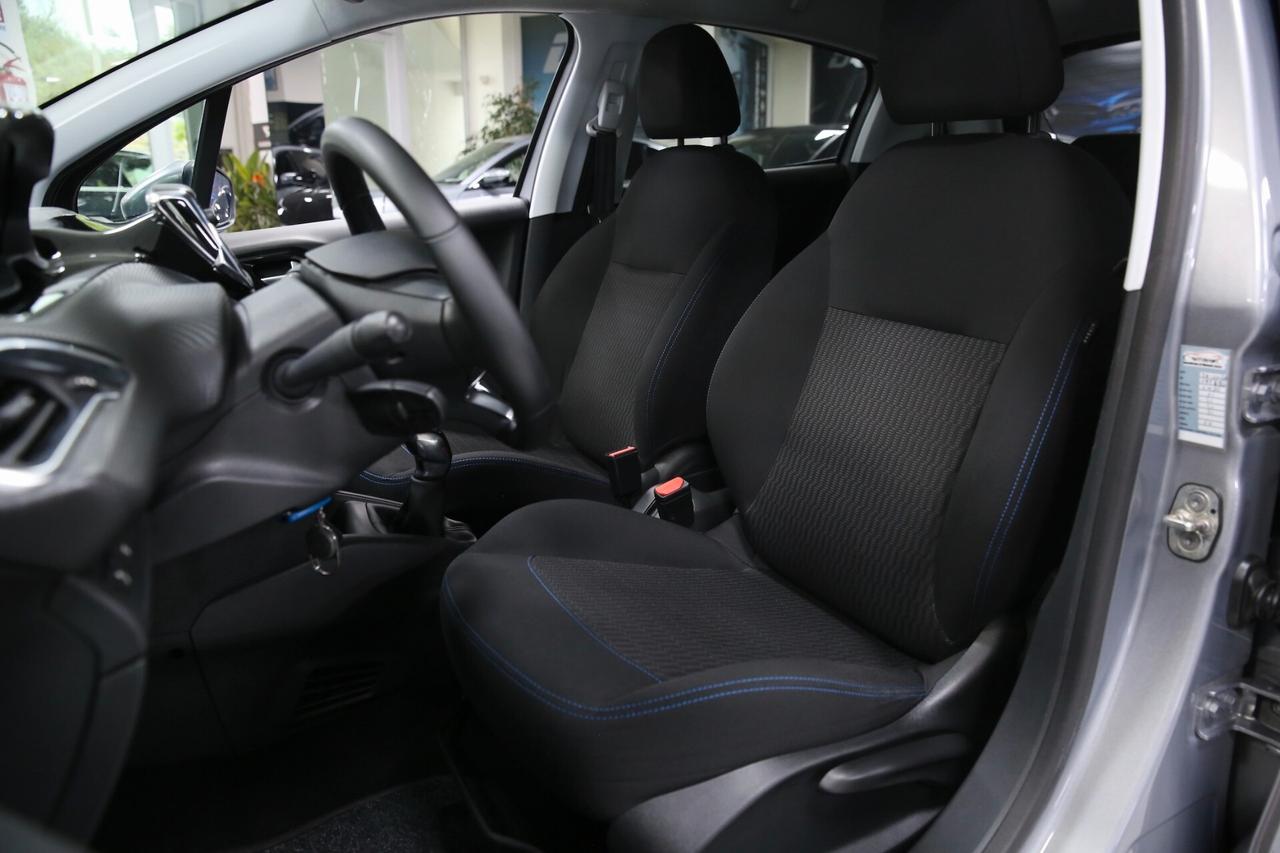 Peugeot 208 BlueHDi 100 cv Signature