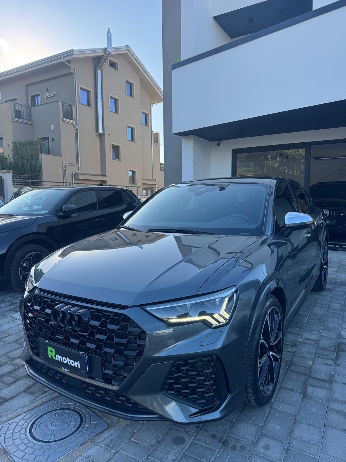 Audi RS Q3