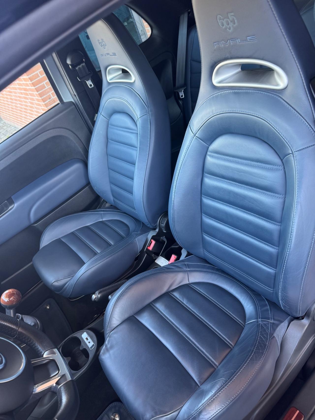 Abarth 695 1.4 Turbo T-Jet Rivale