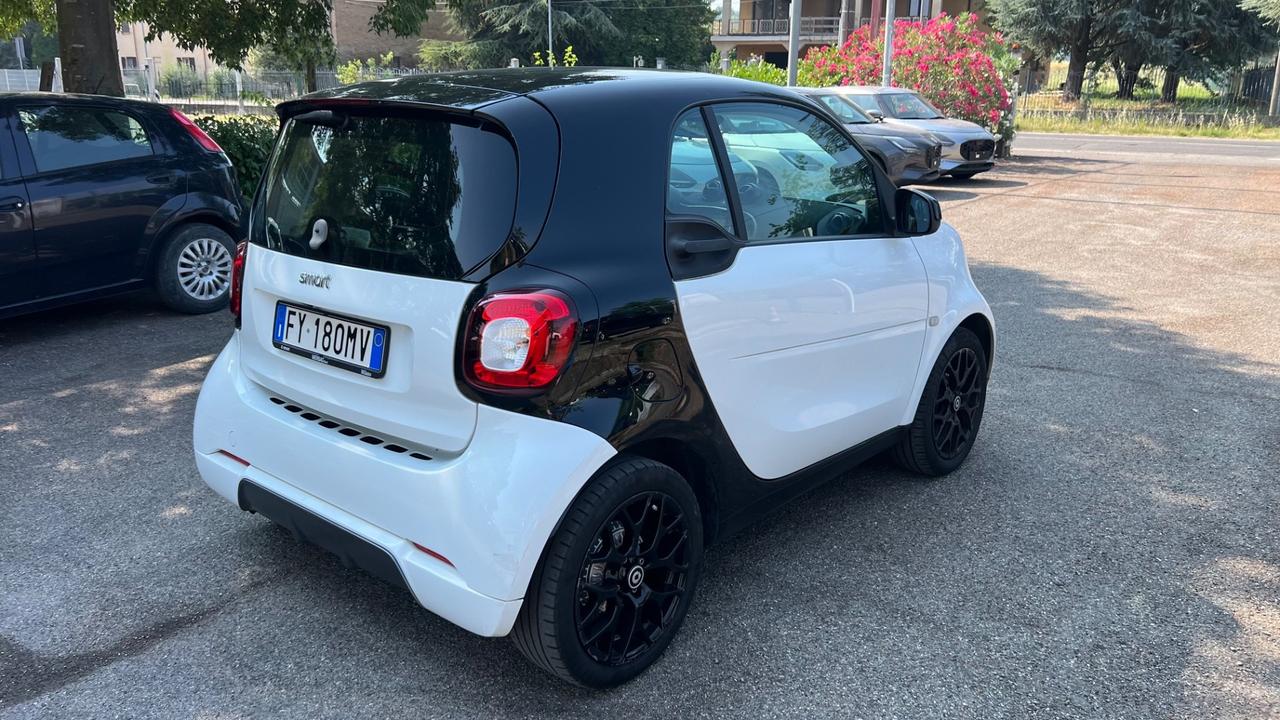 Smart ForTwo 70 1.0 twinamic Superpassion