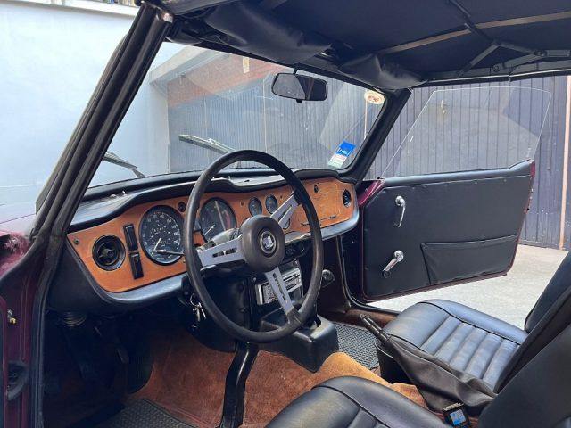 TRIUMPH TR6 P.I.