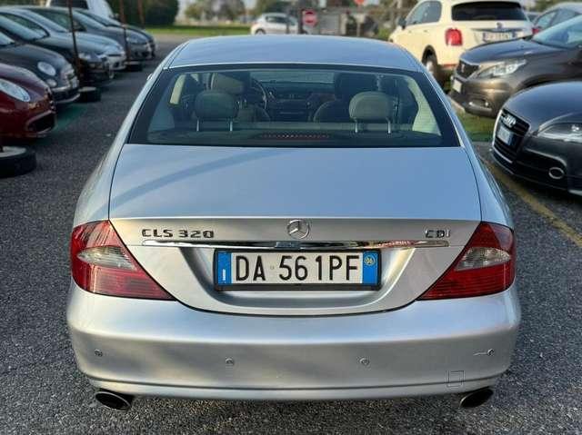 Mercedes-Benz CLS 320 CLS Berlina - C219 cdi V6
