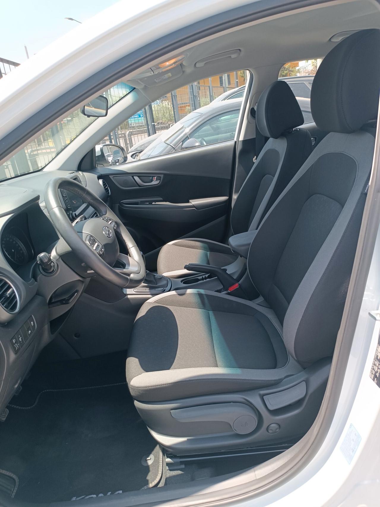 Hyundai Kona 1.0 T-GDI soli 12.000km!