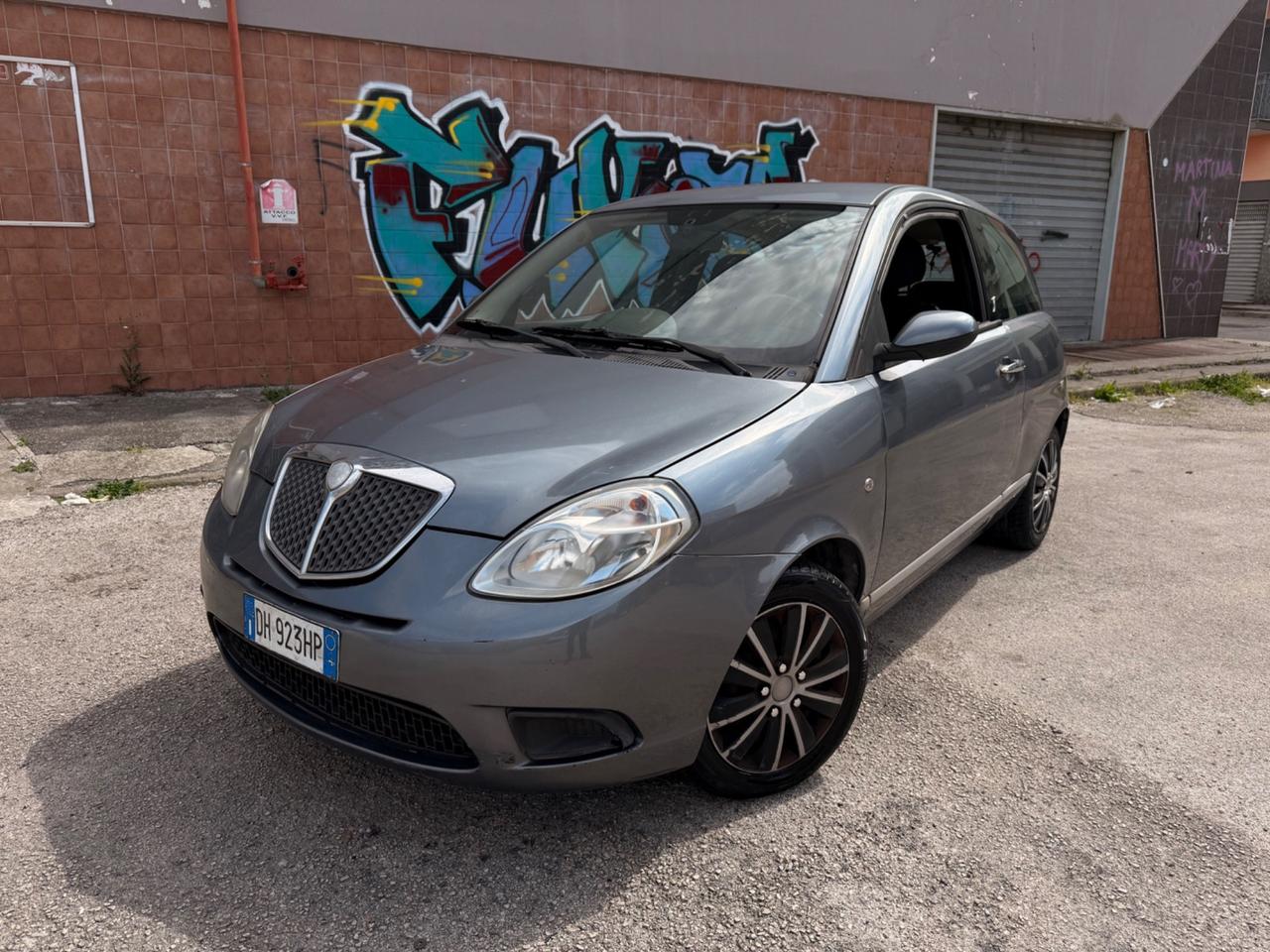 Lancia Ypsilon Restayling 1.2benz Full Perfett