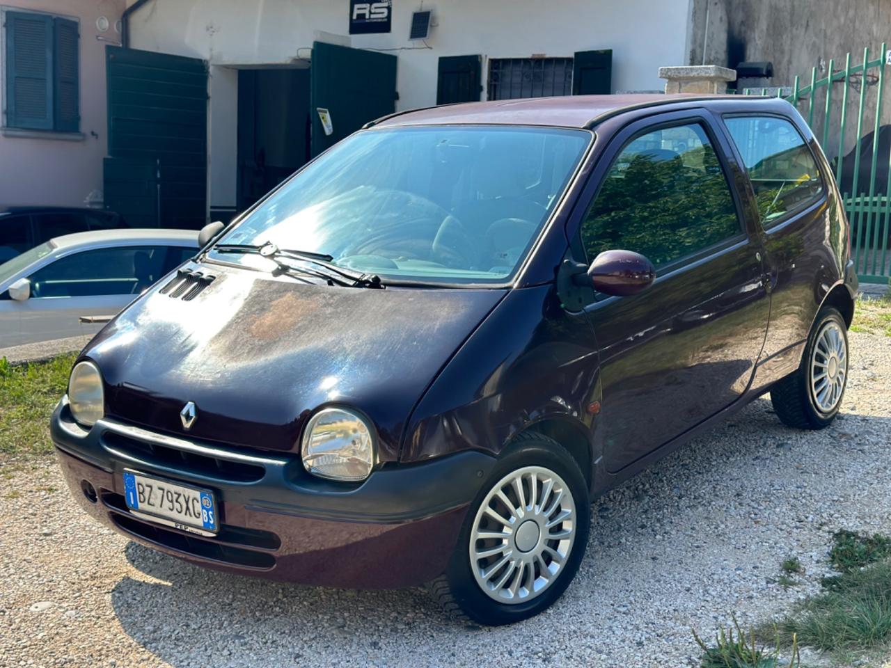 Renault TWINGO 1.2i NEOPAT KMCERT