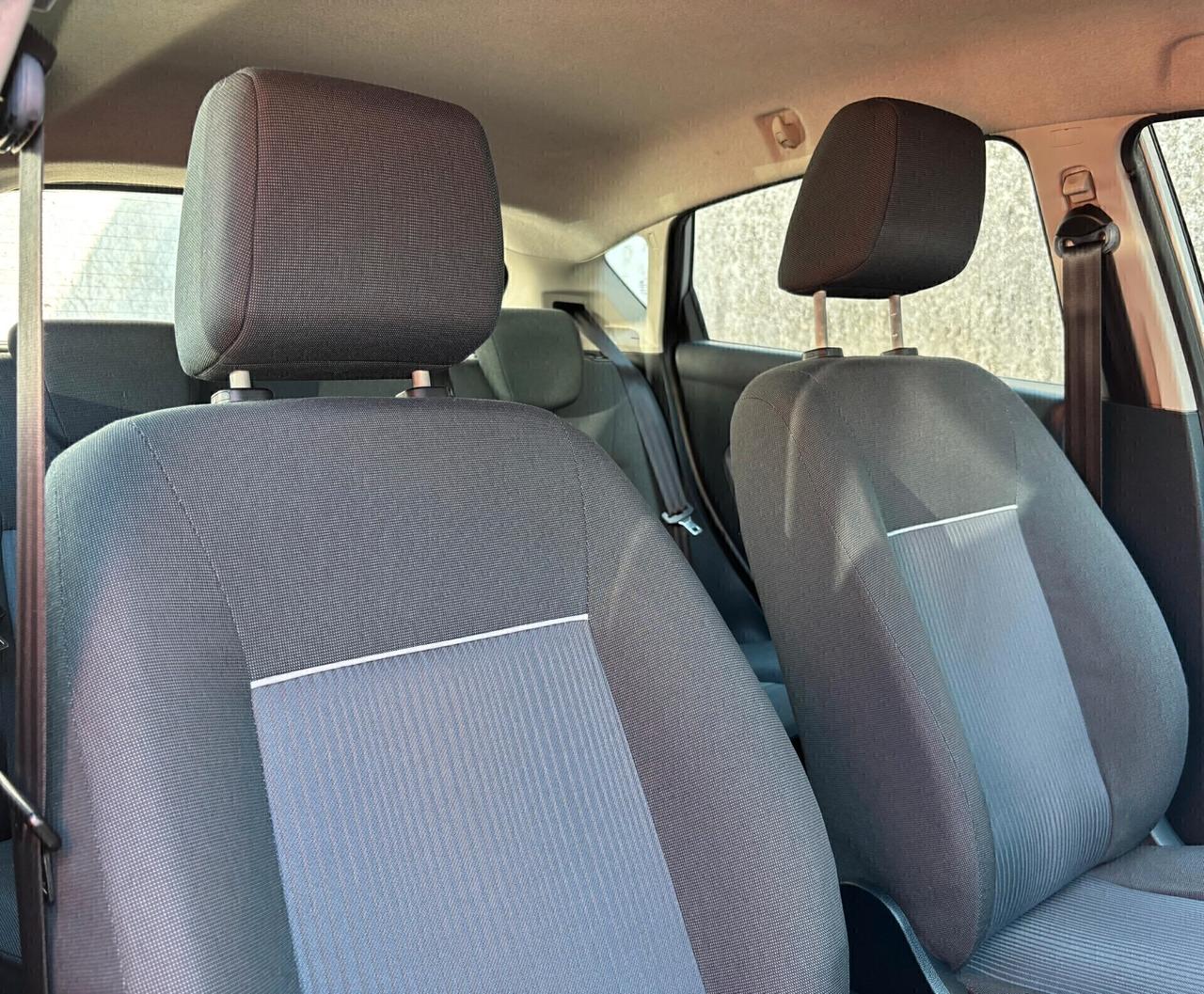 Ford Fiesta 1.2 benzina Neopatentati