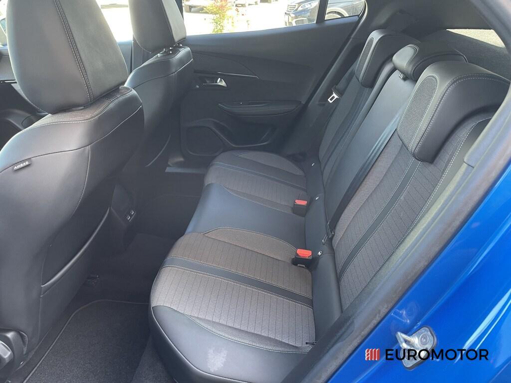 Peugeot 2008 1.5 BlueHDi Allure Pack