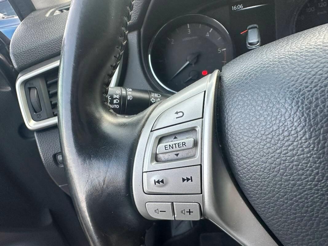 Nissan Qashqai 1.5 dci Tekna 110cv