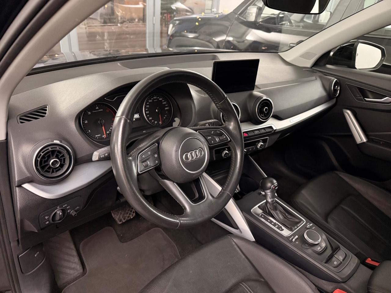 Audi Q2 30 TDI S tronic Business