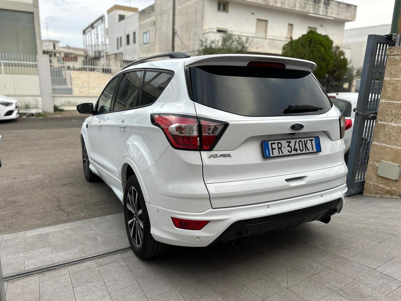 Ford Kuga 1.5 TDCI 120 CV ST-Line-2018
