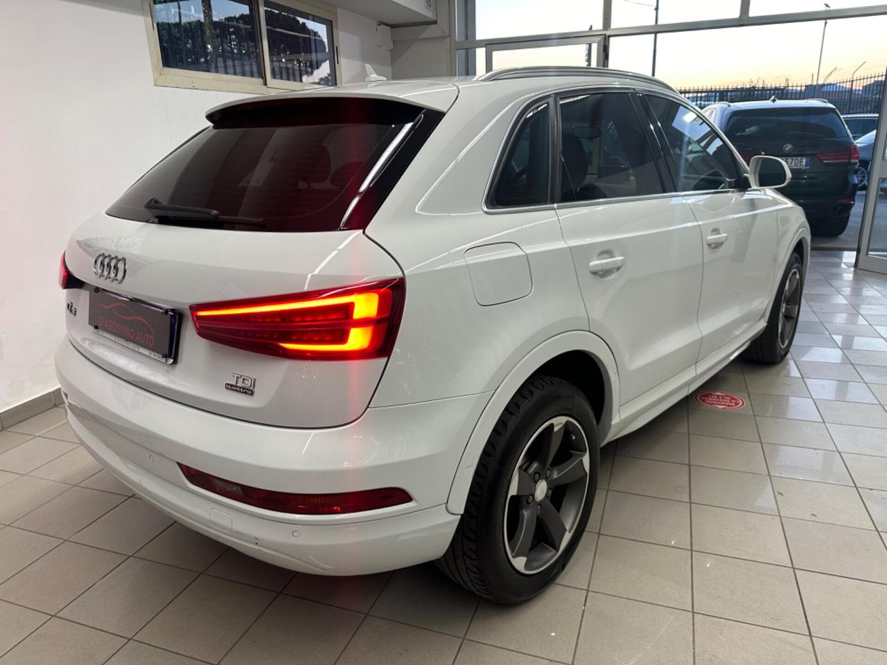 Audi Q3 2.0 TDI 150 CV Quattro S tronic Sline