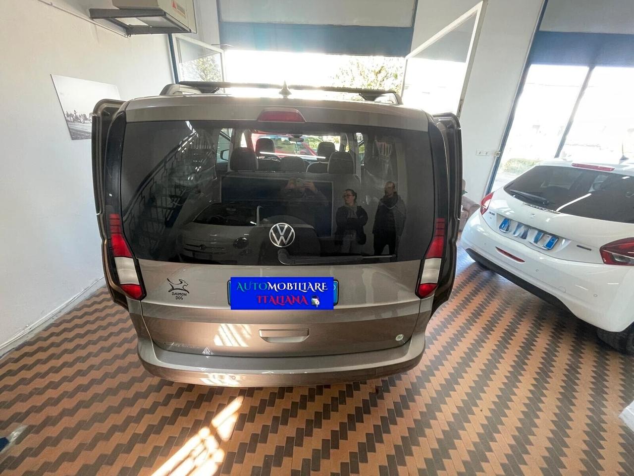 Volkswagen Caddy California 1.5 TSI MAXI Automatico