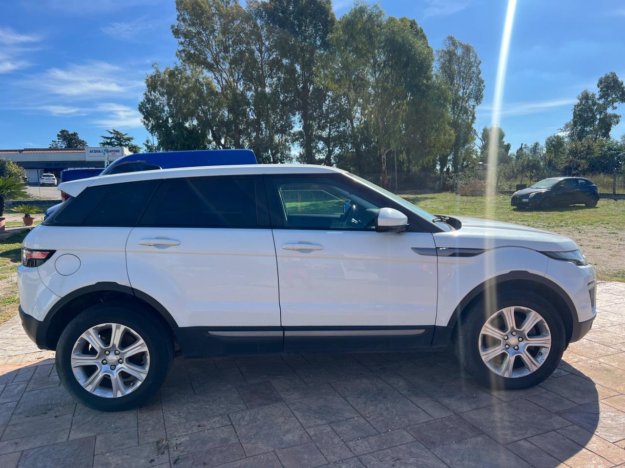 Land Rover Range Evoque 2.0 TD4 150 CV 5p. SE Dynamic