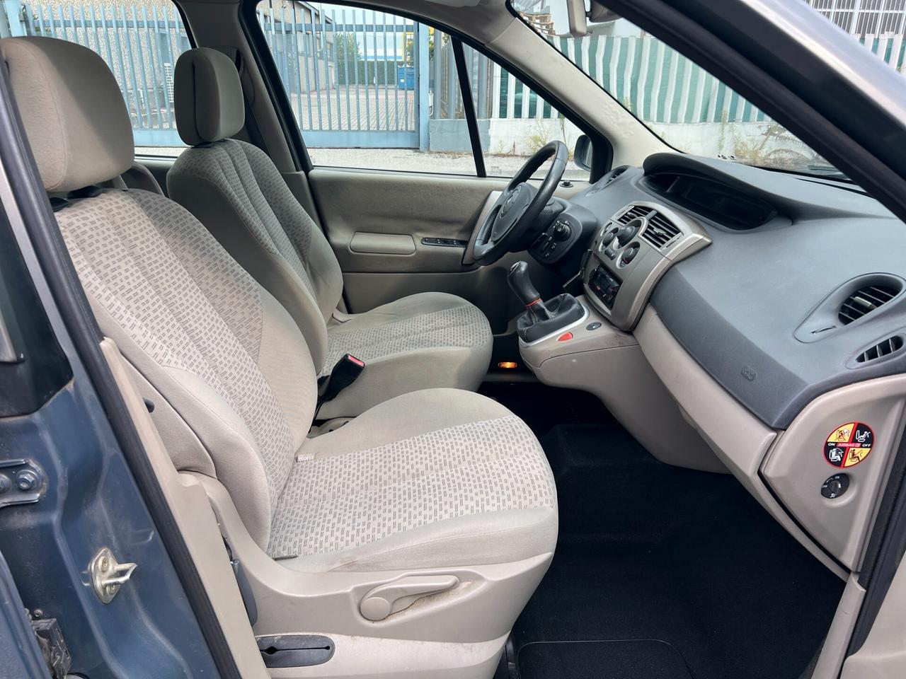 Renault Scenic Scénic 1.6 16V Dynamique Euro 4