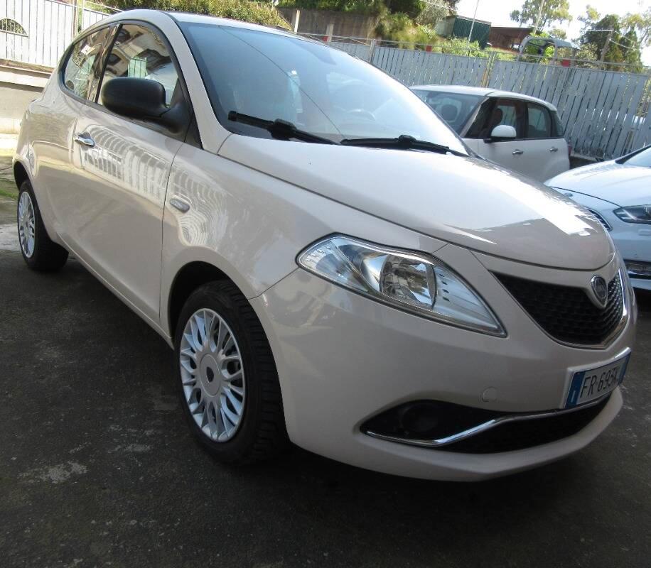 Lancia Ypsilon 1.3 mjt Gold s&s 95cv