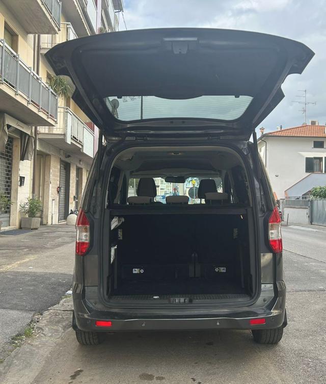 FORD Tourneo Courier 1.5 TDCI 95 CV Titanium