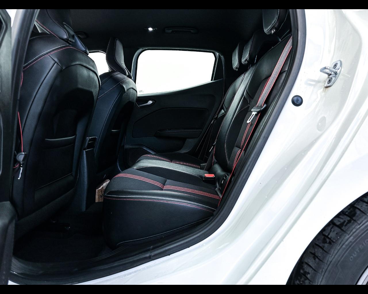 RENAULT Clio 5ª serie - Clio Full Hybrid E-Tech 140 CV 5 porte R.S.