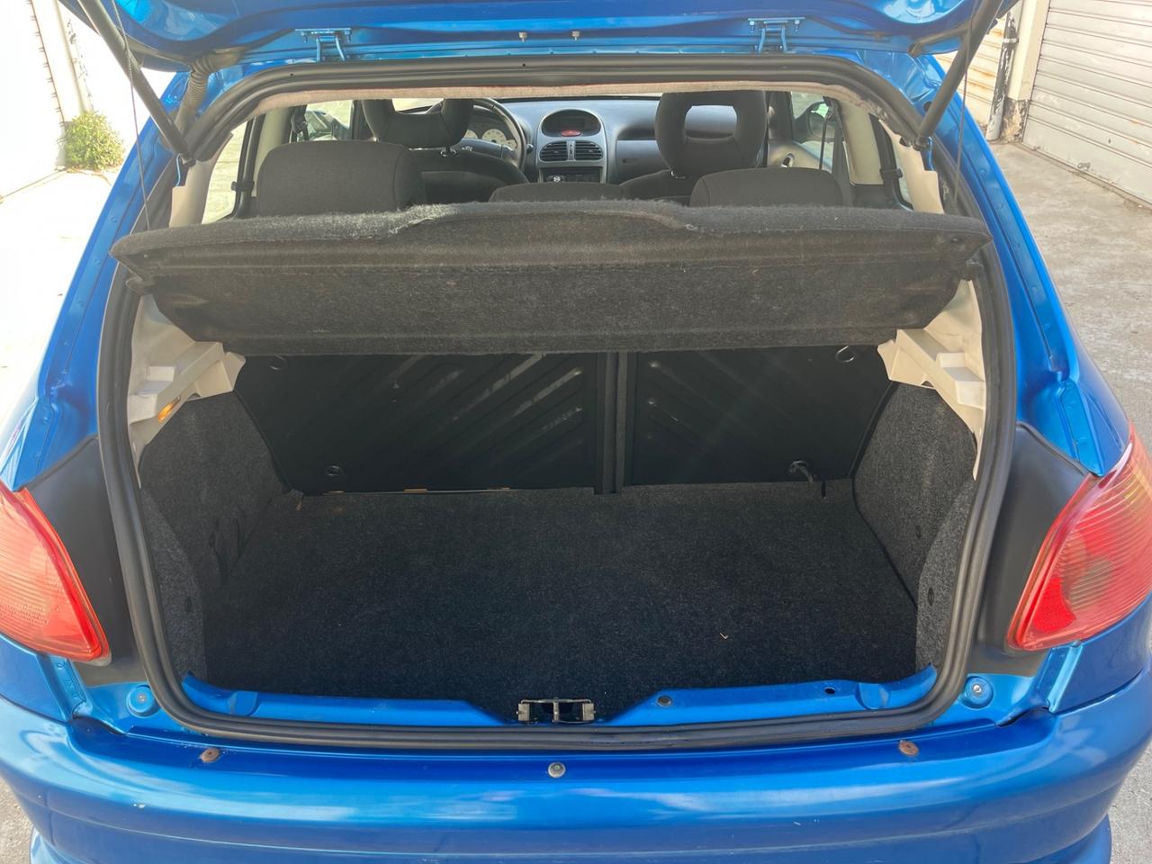 Peugeot 206 1.4 16V 3p. XS