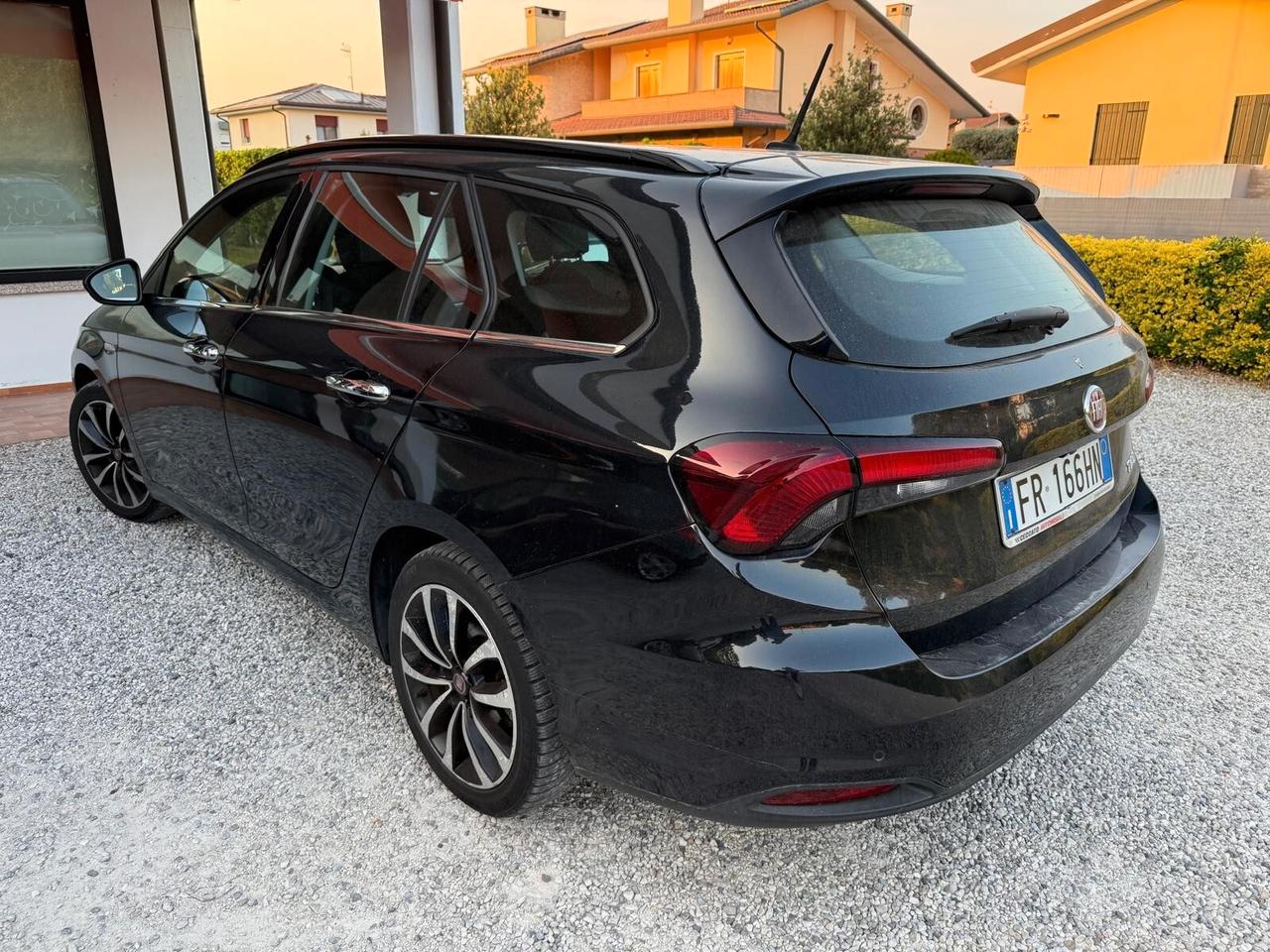 Fiat Tipo 1.6 Mjt S&S SW Lounge *TURBINA DA SOSTITUIRE*