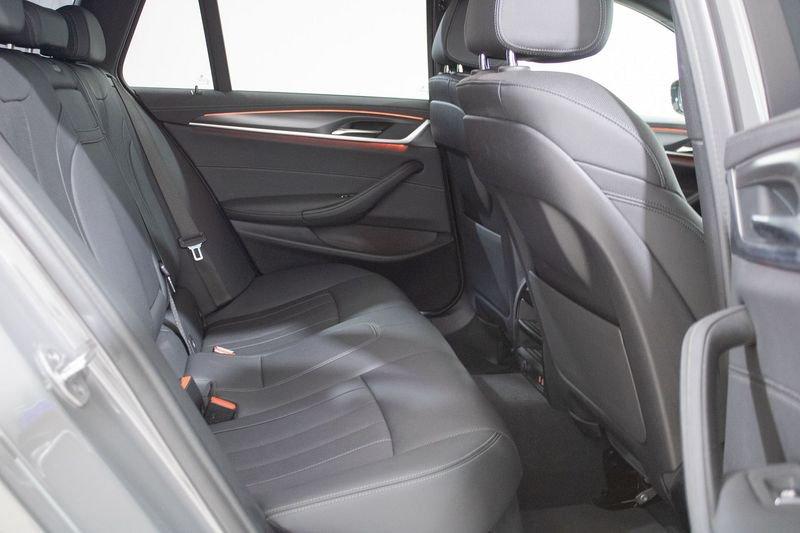 BMW Serie 5 518d Touring mhev 48V Msport auto