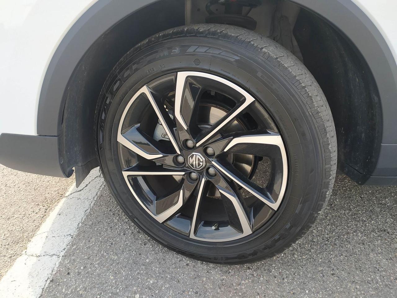 Mg ZS Luxury 1.5 VTi-TECH #9925