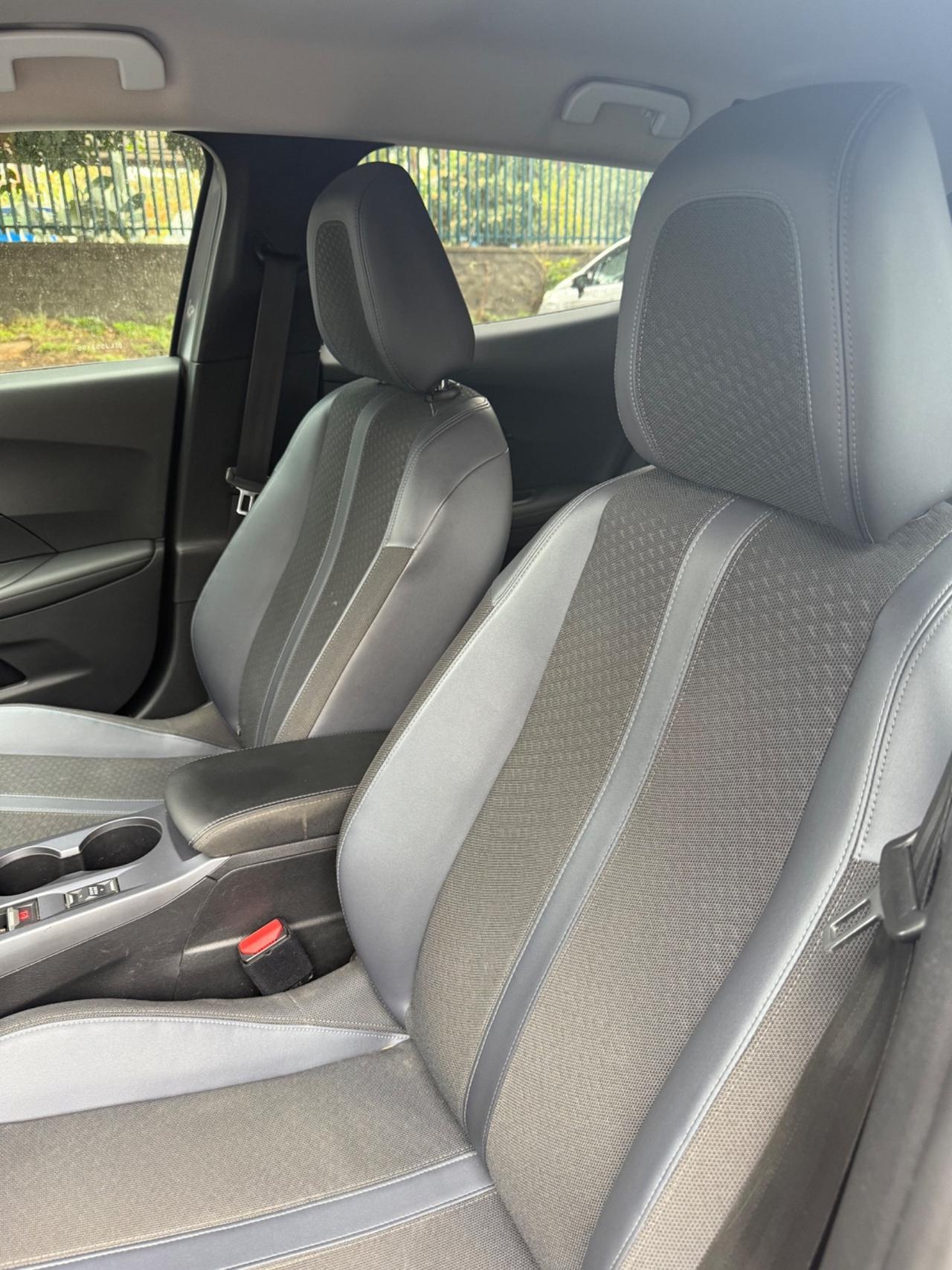 Peugeot 2008 PureTech 130 S&S Allure