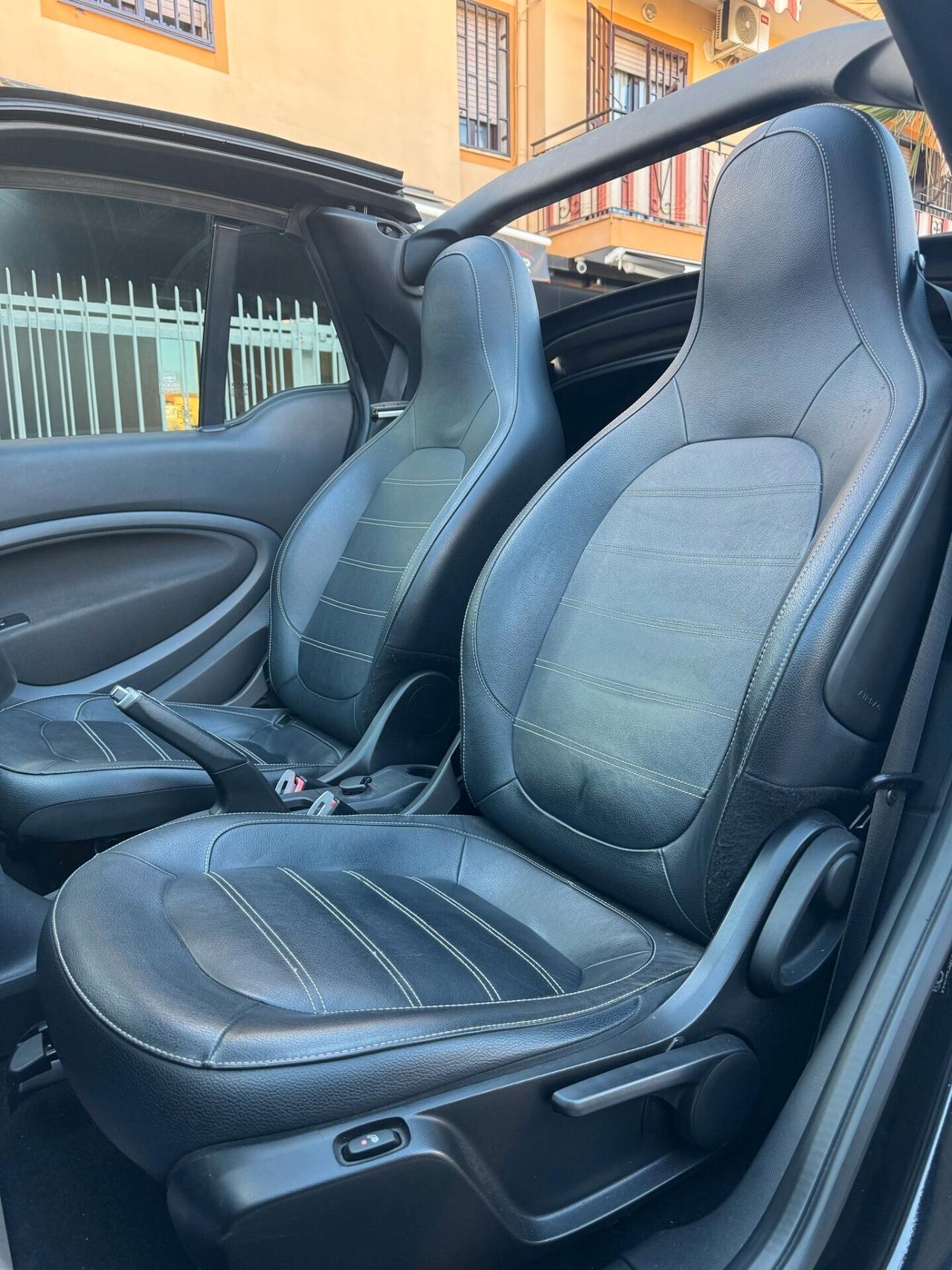 Smart ForTwo 70 1.0 twinamic cabrio Prime